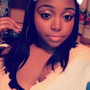 Meet your Posher, Torrie